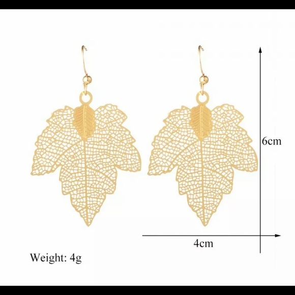 FREE SHIPPING *NEW Gold color Leaf Earrings. - Picture 2 of 3